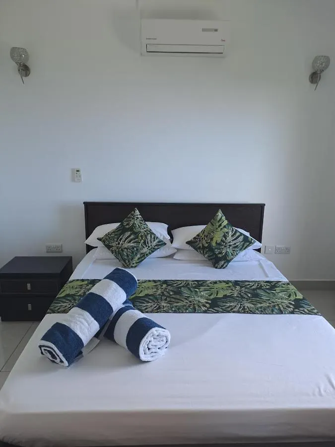 ויקטוריה Otantik Residence דירה