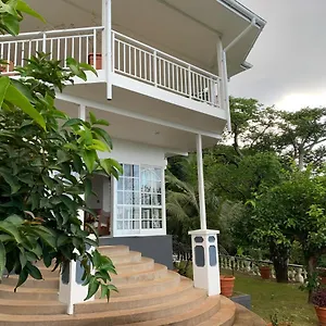 Hotel Beau, Victoria